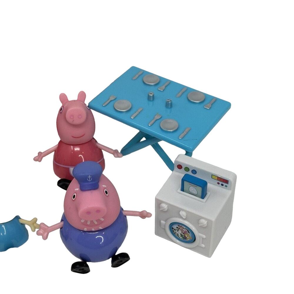 Peppa Pig & Friends Toy Action Mini figures GRANDMA AND GRANDPA ONLY - Picture 5 of 7